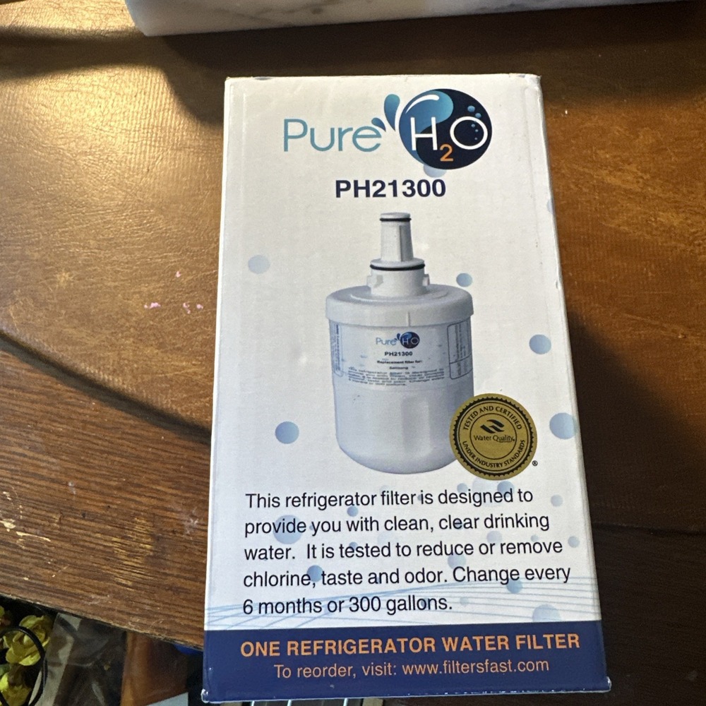 Pure H2O PH21300 Refrigerator Water Filter For Samsung Replacements NEW